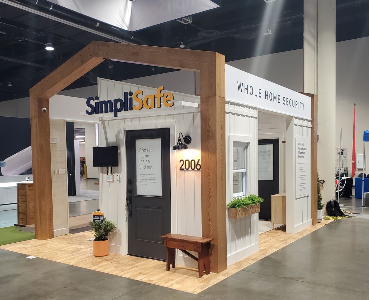 001_SimpliSafe_BestBuy_2023-Crop