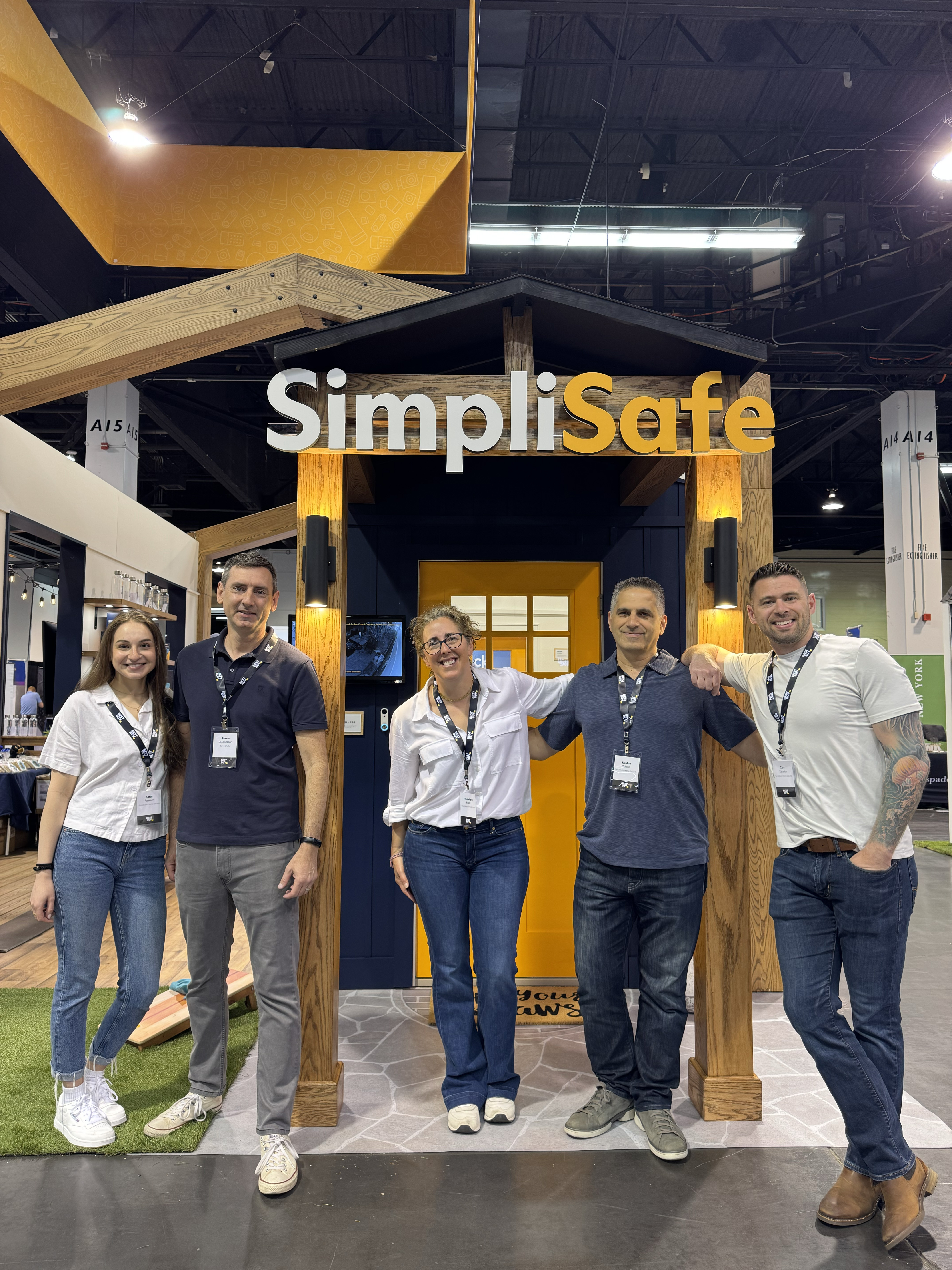 013_SimpliSafe_BestBuy_2025
