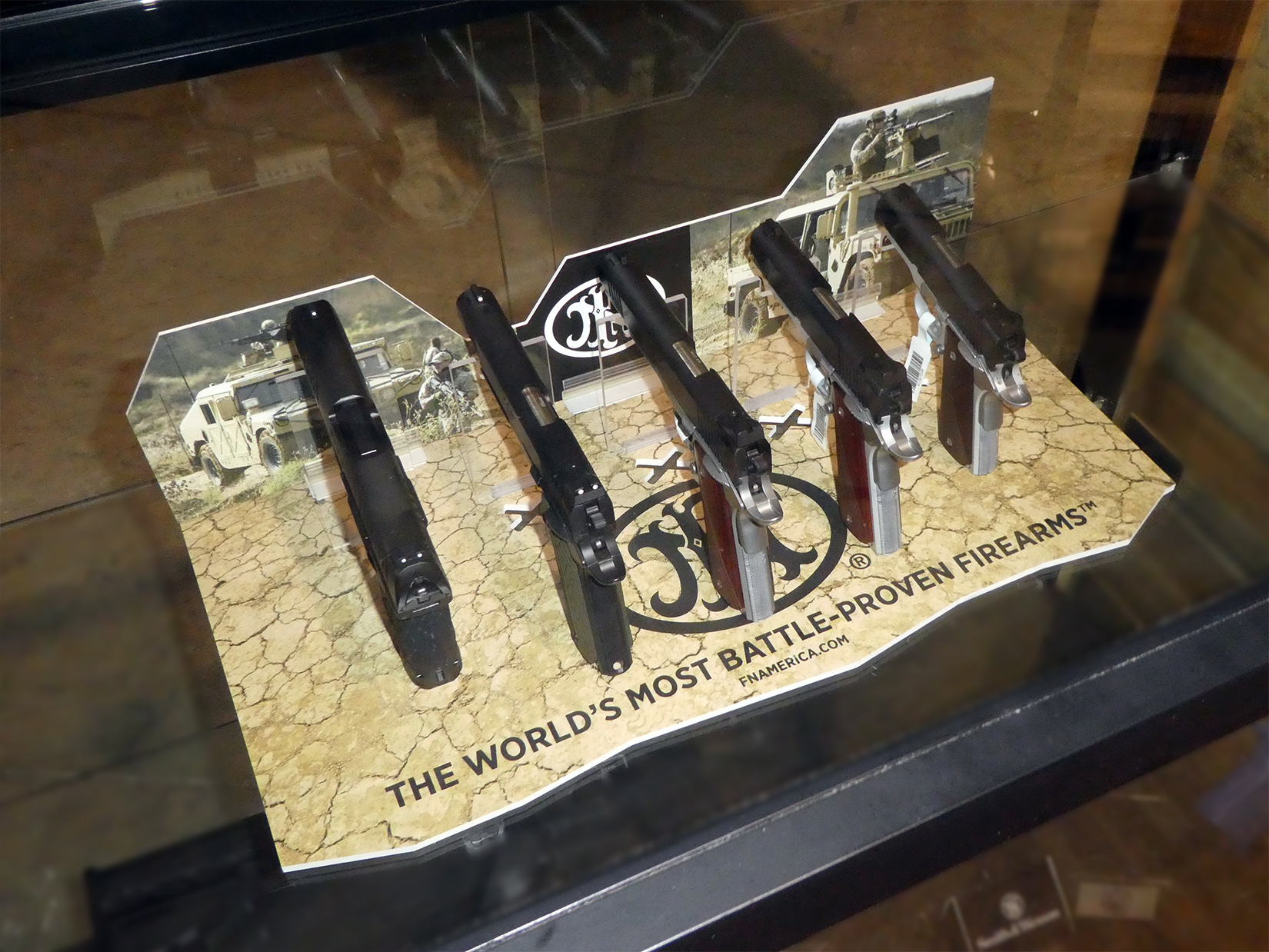 FN_Showroom_v1