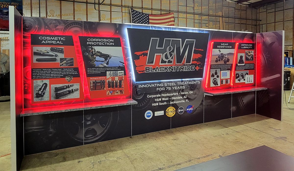 exhibit-modular-graphics-LED-lighting